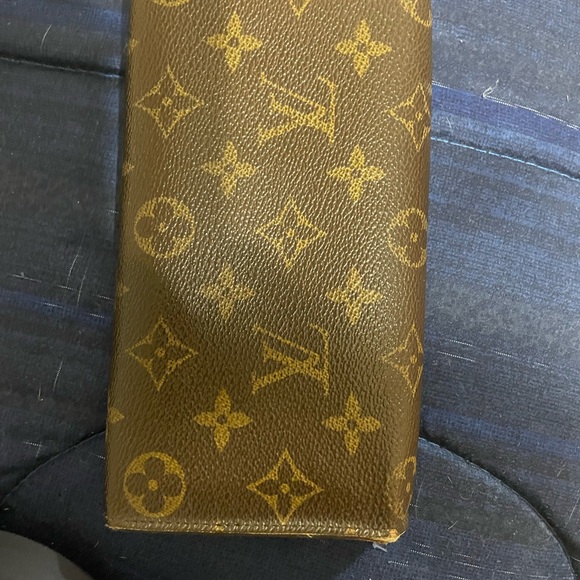 Louis Vuitton Brown Leather Accessory - Picture 7 of 9